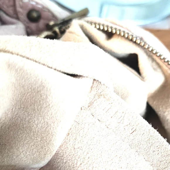 Blush Pink Louis Vuitton Shoulder Bag - Picture 15 of 16